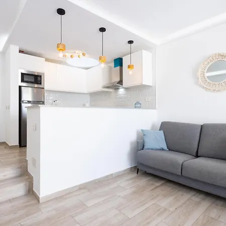 Home2book Stunning Views شقة *
