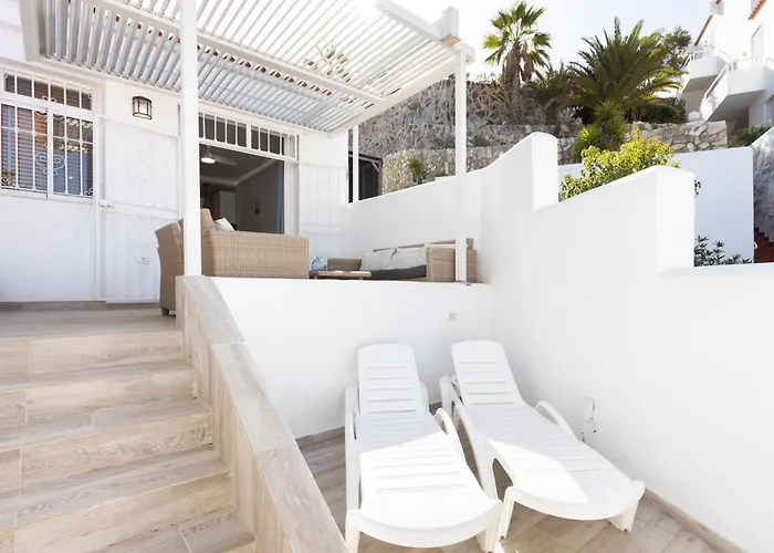 Home2book Stunning Views * Адехе