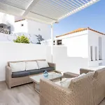 Home2book Stunning Views أذيخي
