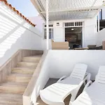 Home2book Stunning Views شقة
