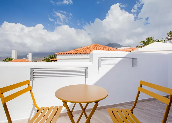 Home2book Stunning Views Апартаменти Адехе