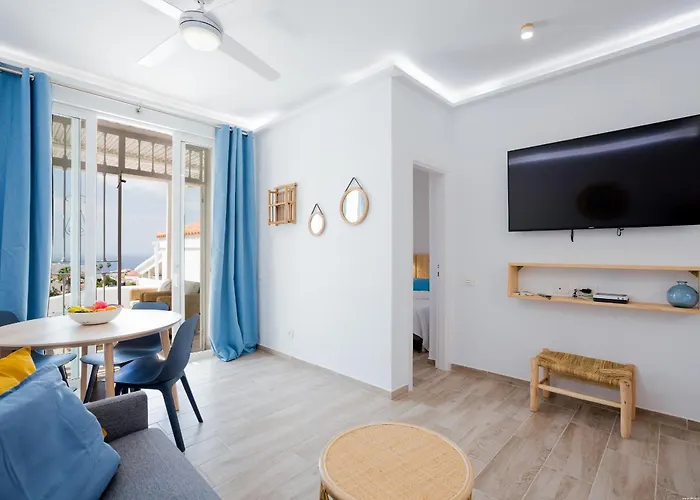 Home2book Stunning Views Адехе