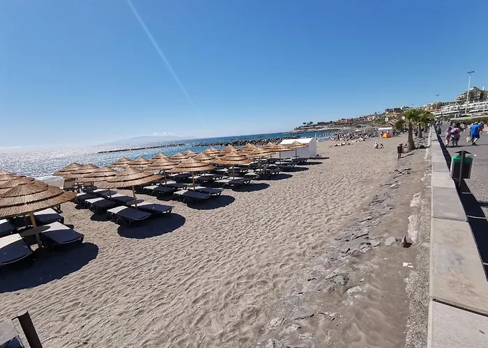 Home2book Stunning Views *